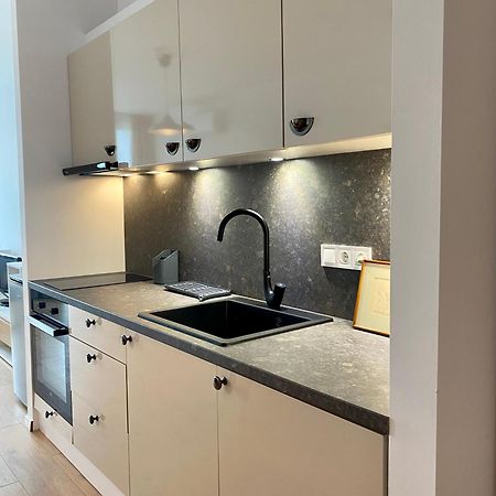 Mycampus Unwe Studentski Mountain Views Modern Kitchen Equipment Sofia Esterno foto
