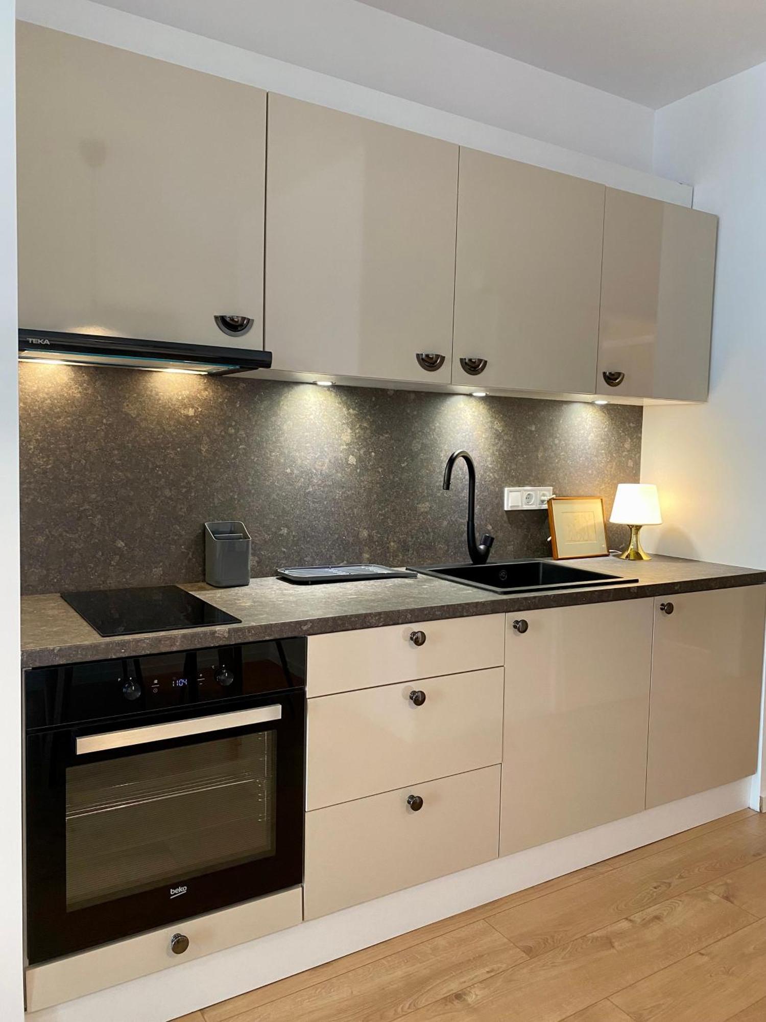 Mycampus Unwe Studentski Mountain Views Modern Kitchen Equipment Sofia Esterno foto