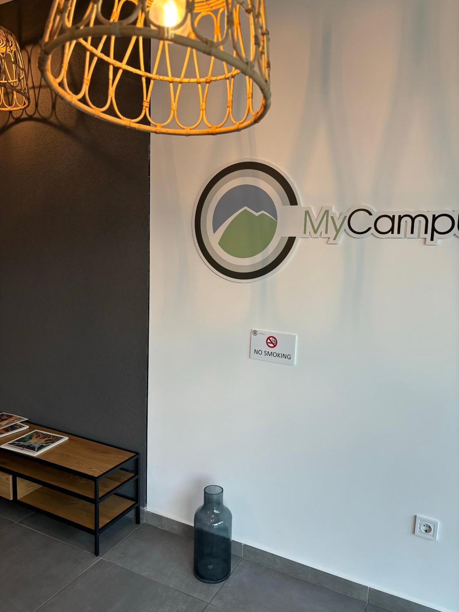 Mycampus Unwe Studentski Mountain Views Modern Kitchen Equipment Sofia Esterno foto