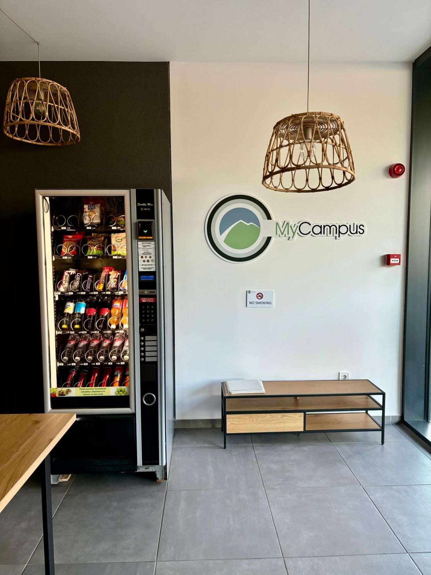 Mycampus Unwe Studentski Mountain Views Modern Kitchen Equipment Sofia Esterno foto